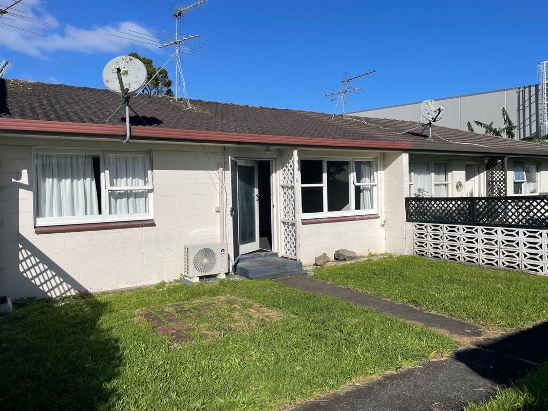 4/51 Takanini Road, Takanini, Auckland - Carousel 1