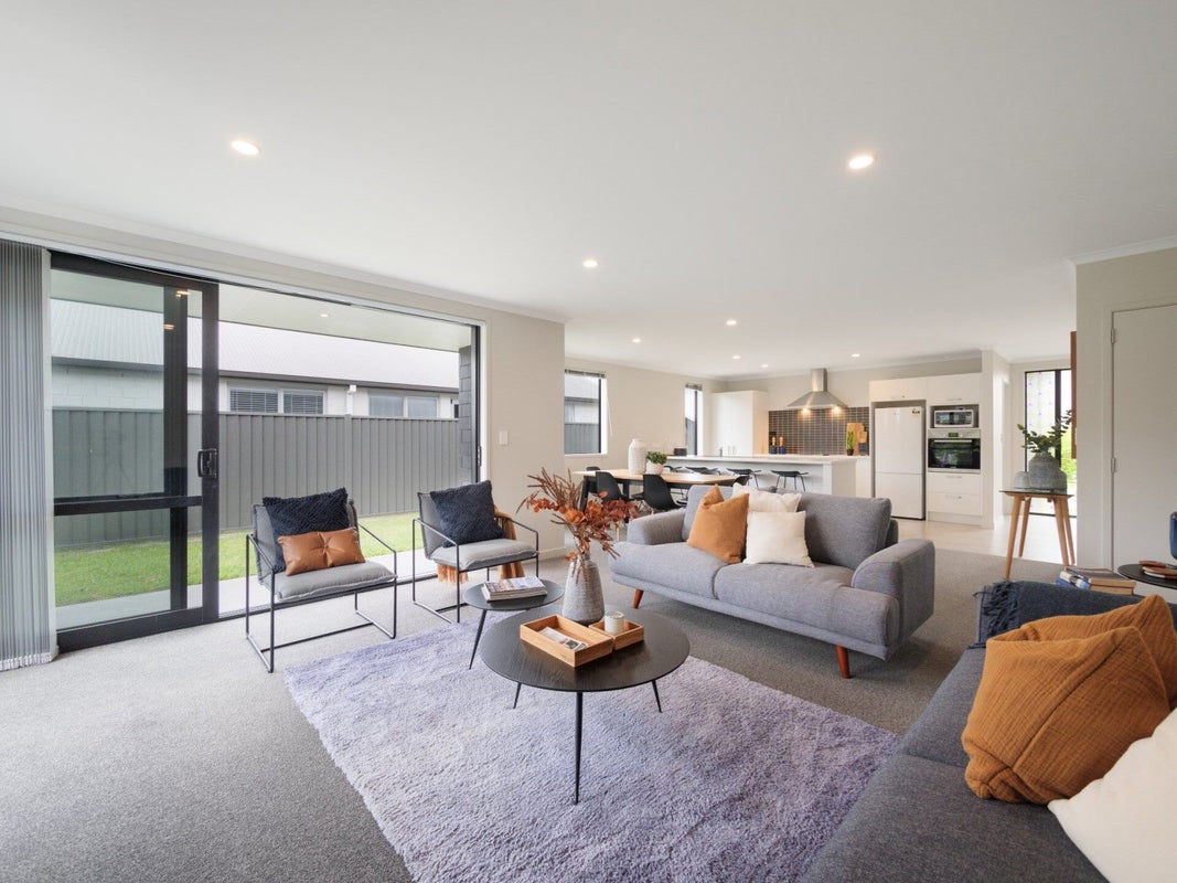 4 Shannon Lane, Pyes Pa, Tauranga - Carousel 2