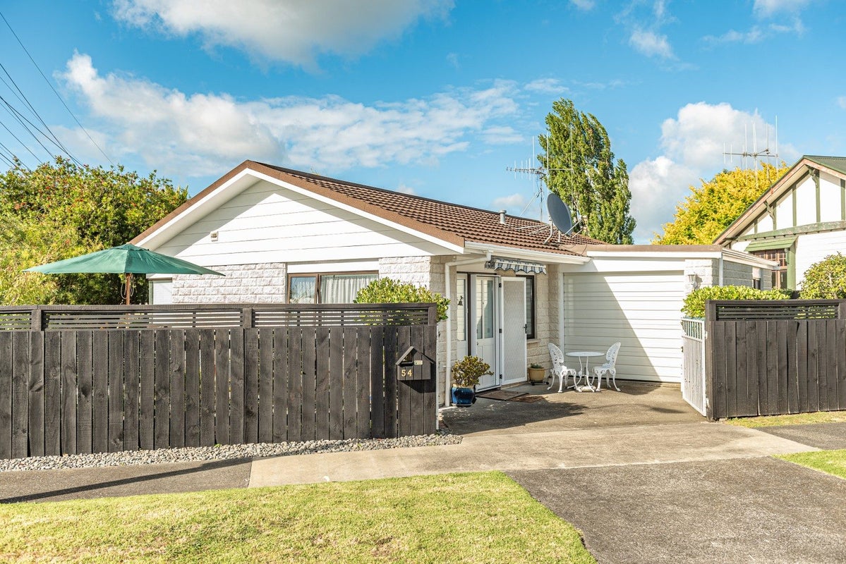 54 Maxwell Avenue, Durie Hill, Wanganui - Carousel 14