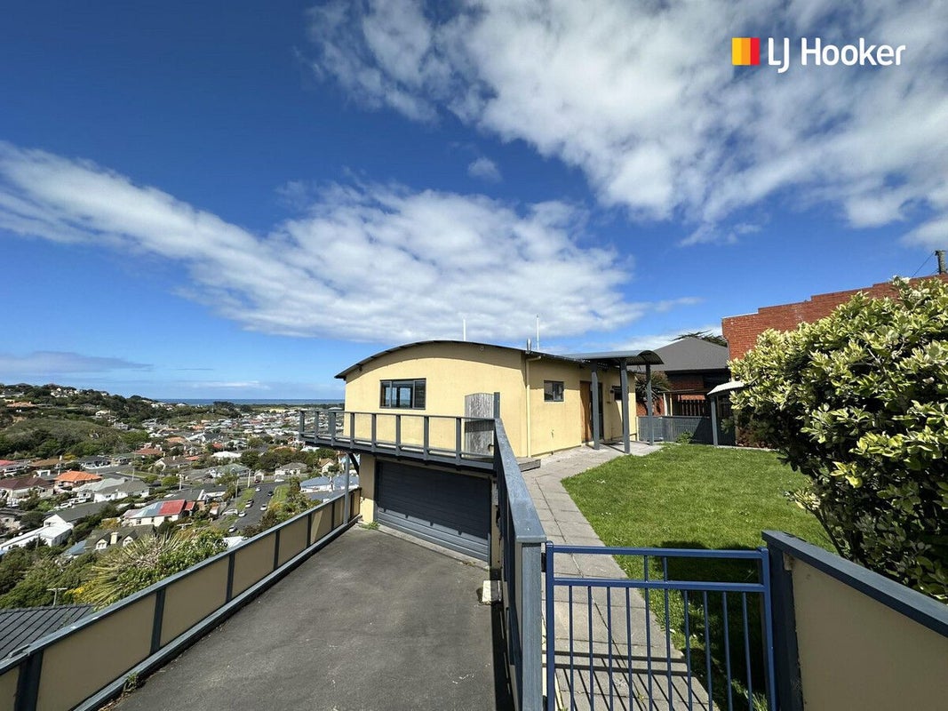 96 Moana Crescent, Musselburgh, Dunedin - Carousel 1