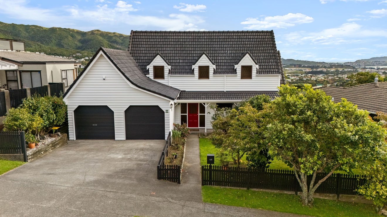64 Woodman Drive, Tawa, Wellington - Carousel 1
