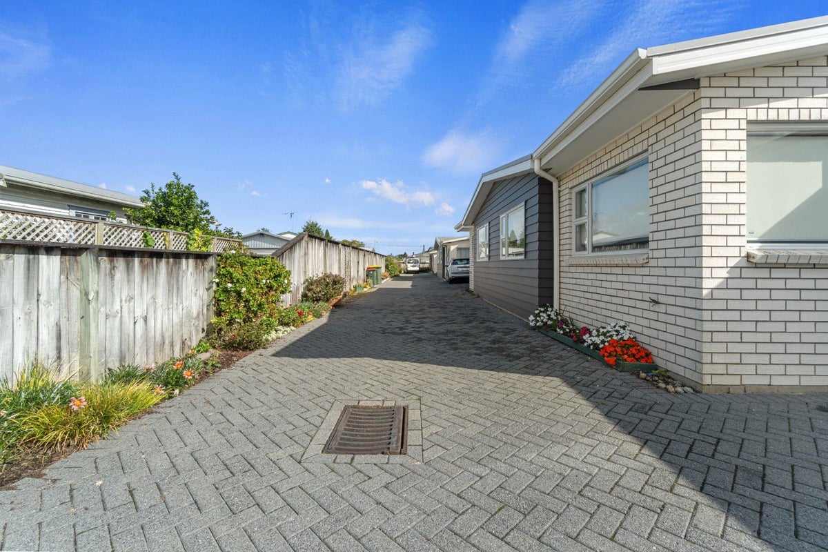 17C Maitland Street, Frankton, Hamilton - Carousel 10