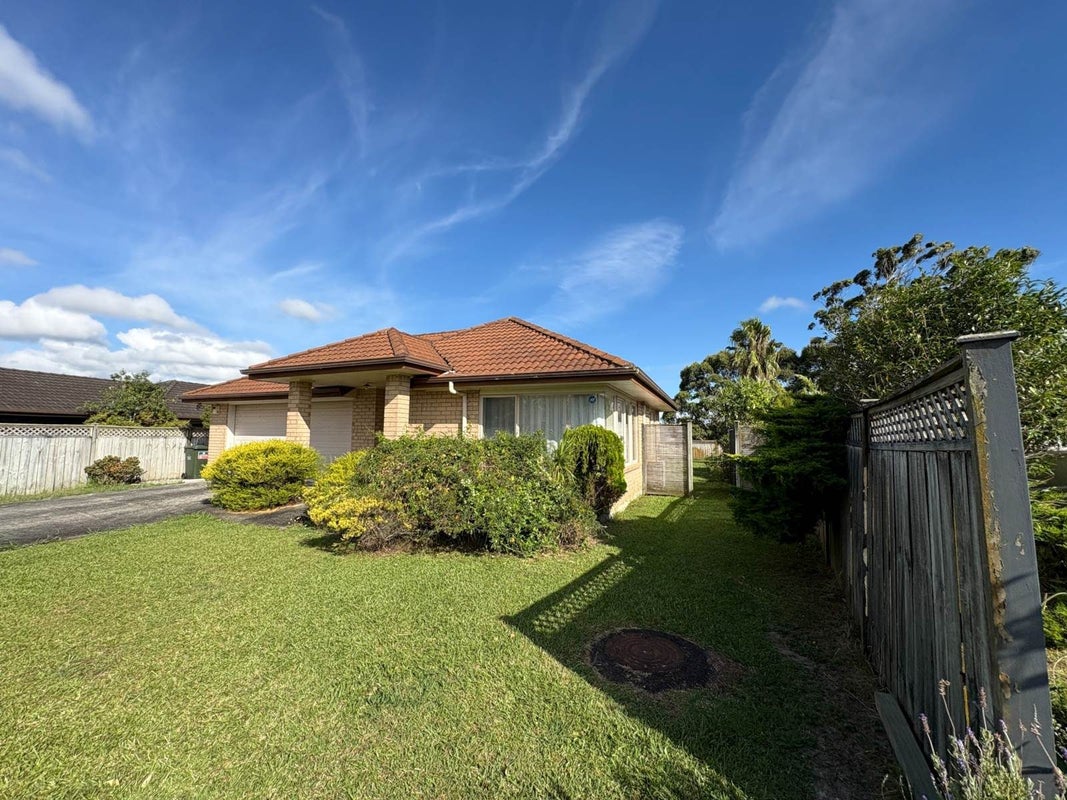 6 Atworth Way, Burswood, Auckland - Carousel 2
