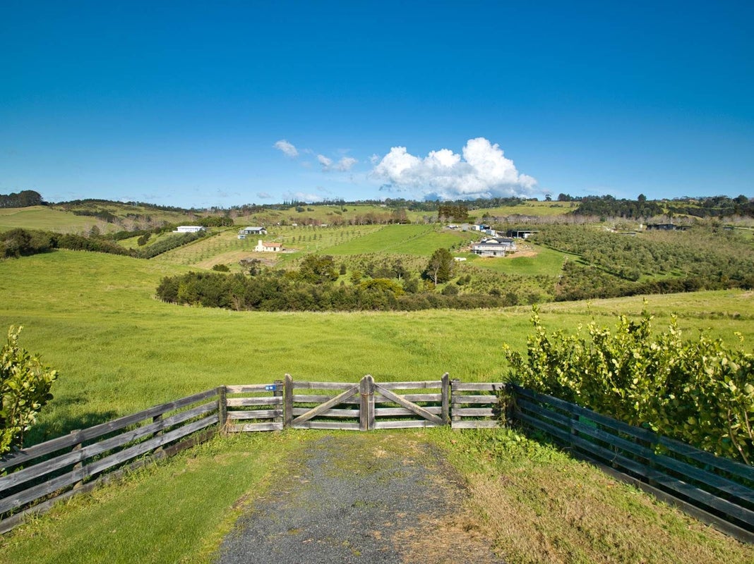 16 Pigeon Berry Lane, Mangawhai, Kaiwaka - Carousel 1