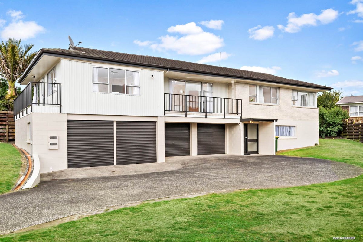165 Elliot Street, Pahurehure, Papakura - Carousel 2