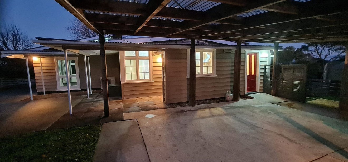 225 Hanham Road, Kumeu - Carousel 1
