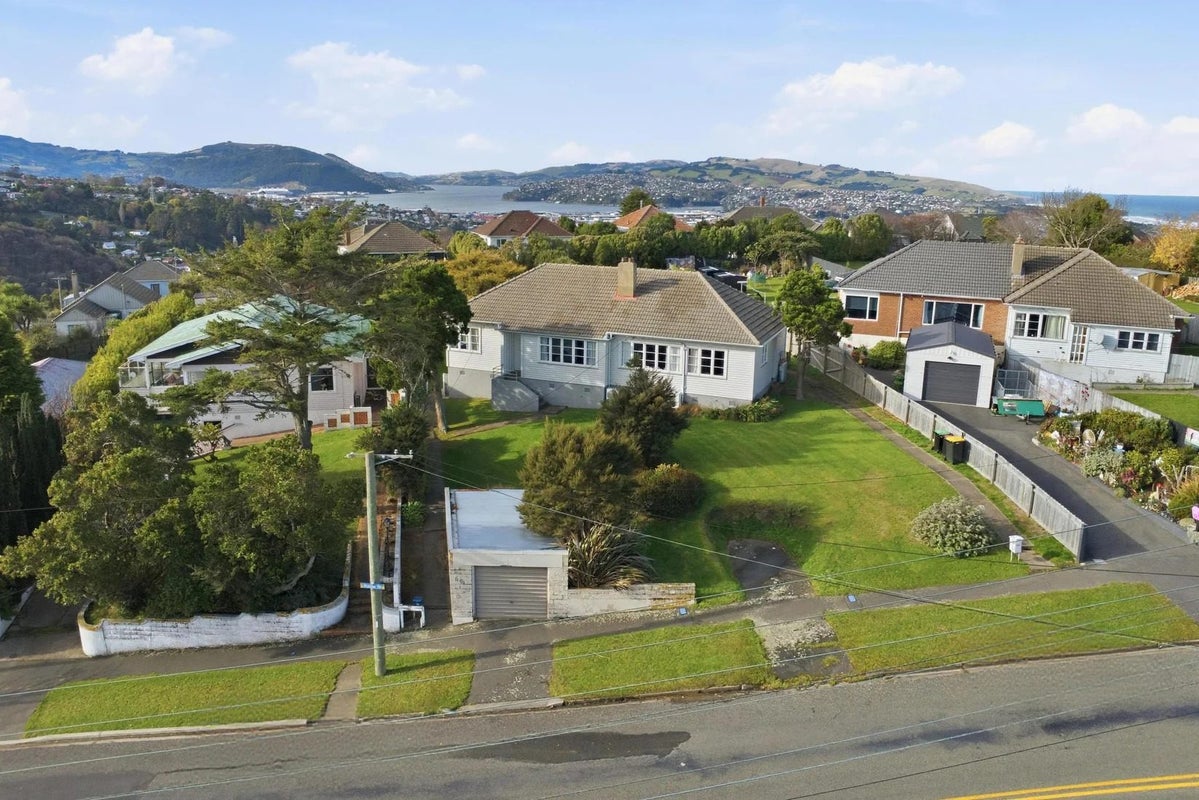 69 Riselaw Road, Calton Hill, Dunedin - Carousel 2