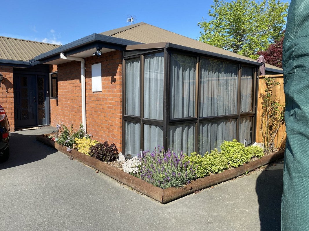 1/8 Lascelles Street, Saint Martins, Christchurch - Carousel 1