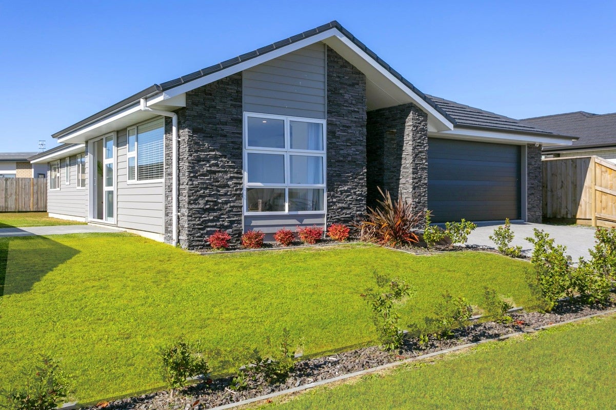 39 Harakeke Drive, Wharewaka, Taupo - Carousel 1