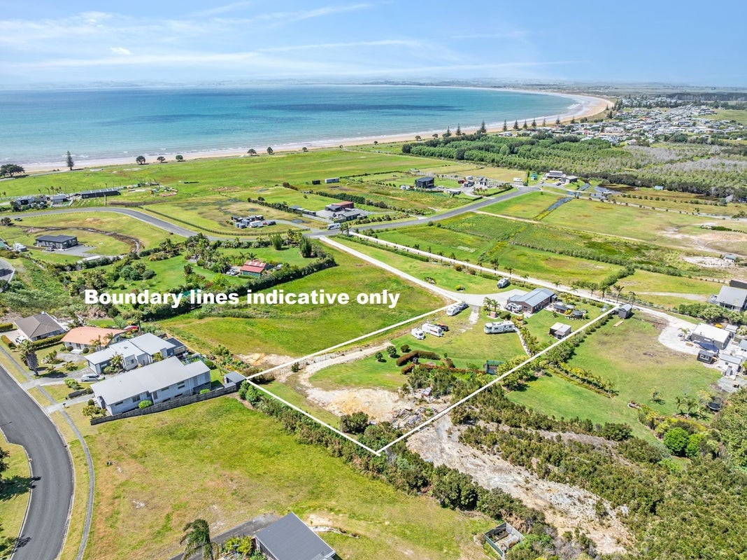 8 Te Ranginui Place, Karikari Peninsula, Kaitaia - Carousel 1