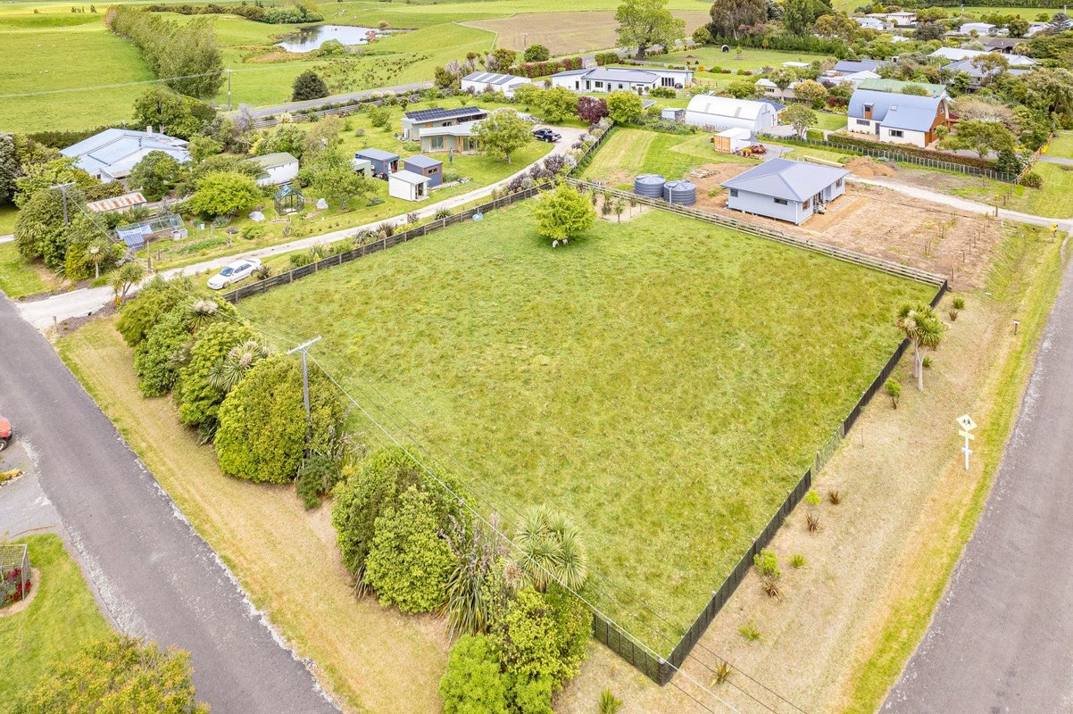 26 Budge Street, Mayfield, Blenheim - Carousel 1
