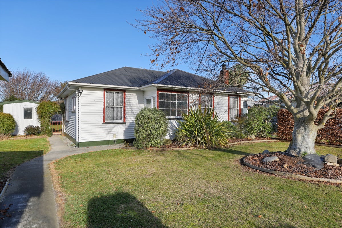 91 Thomson Street, Tinwald, Ashburton - Carousel 1