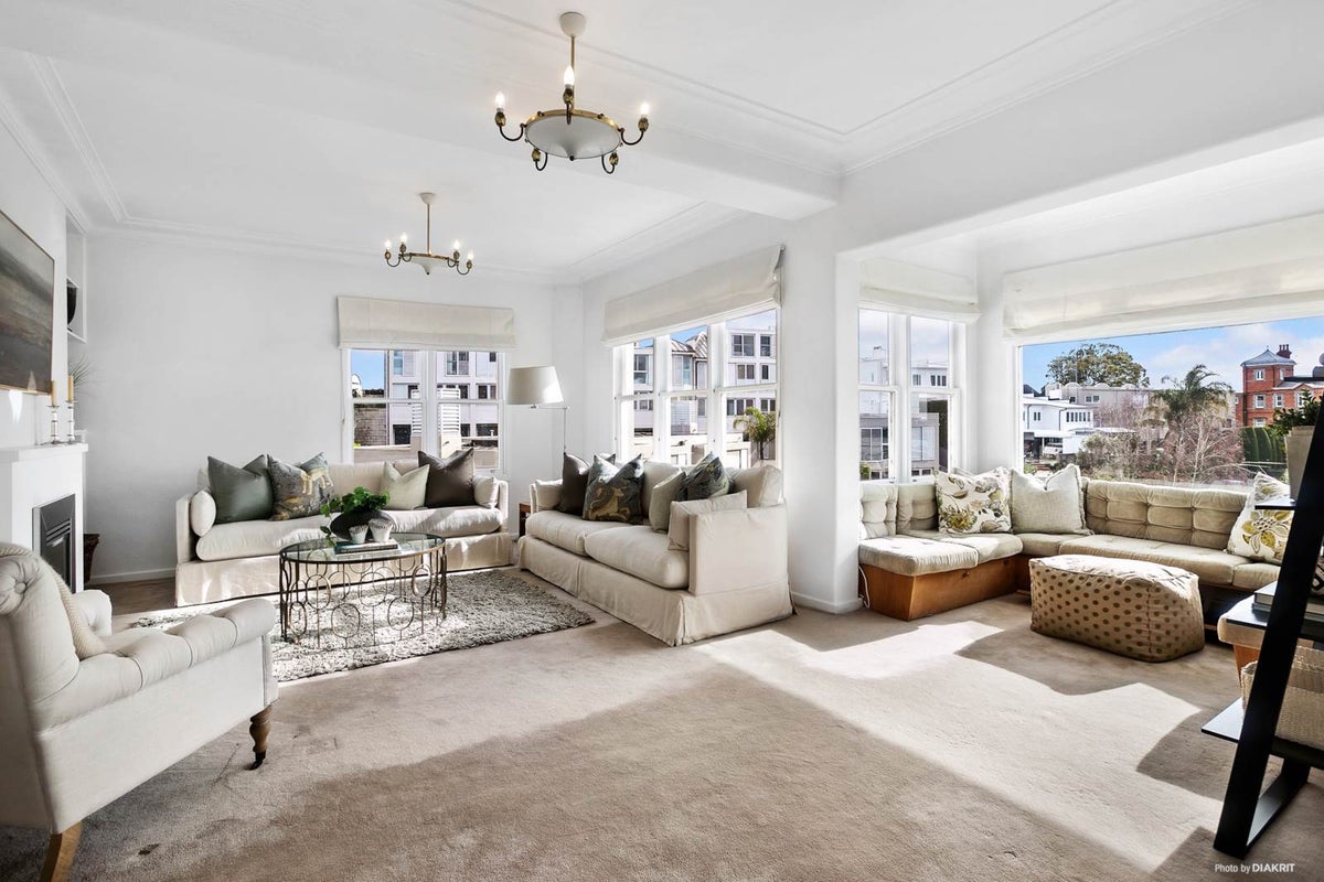 4/6 Brighton Road, Parnell, Auckland - Carousel 1