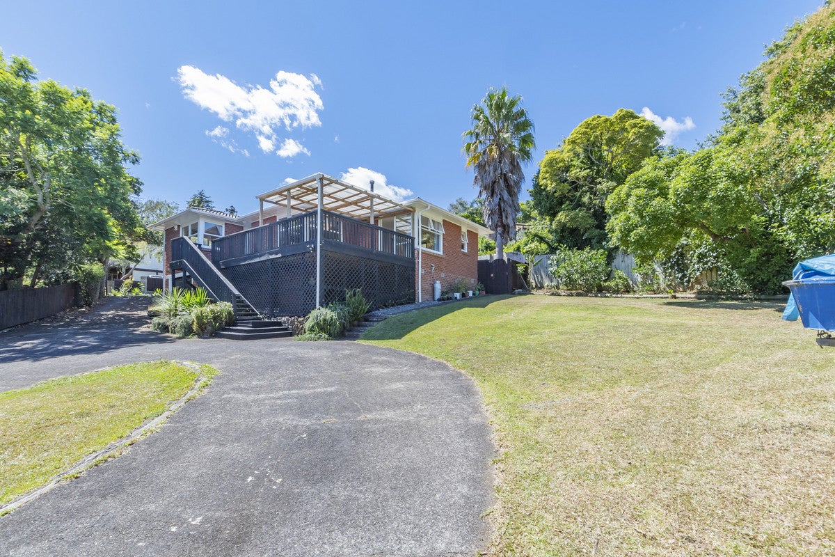 55 Mack Place, Red Hill, Papakura - Carousel 1