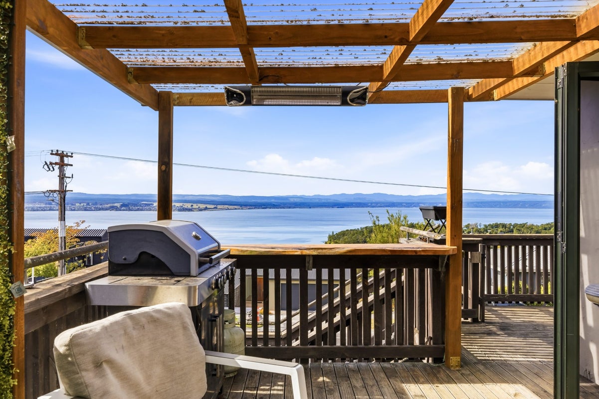 78 Wakeman Road, Acacia Bay, Taupo - Carousel 2