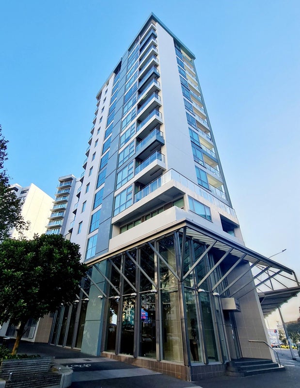 1412/30 Beach Road, Auckland Central, Auckland - Carousel 1