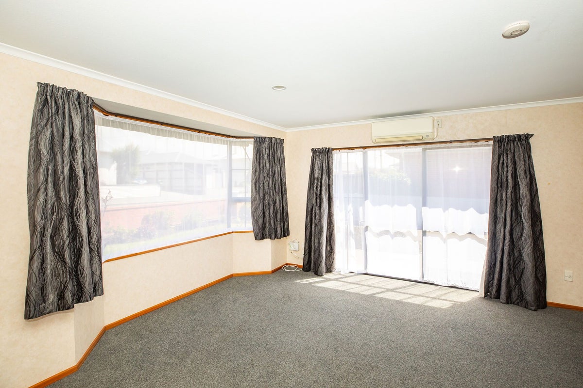 1/25 York Street, Seaview, Timaru - Carousel 2