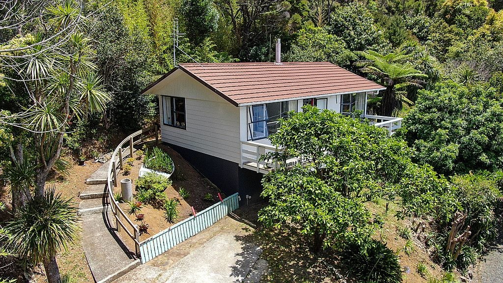 8 Alexander Street, Mangonui, Mangonui - Carousel 2