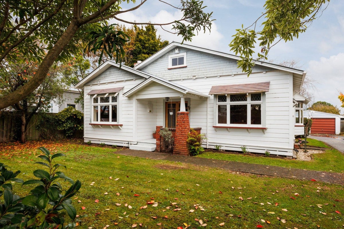292 Ruahine Street, Terrace End, Palmerston North - Carousel 31