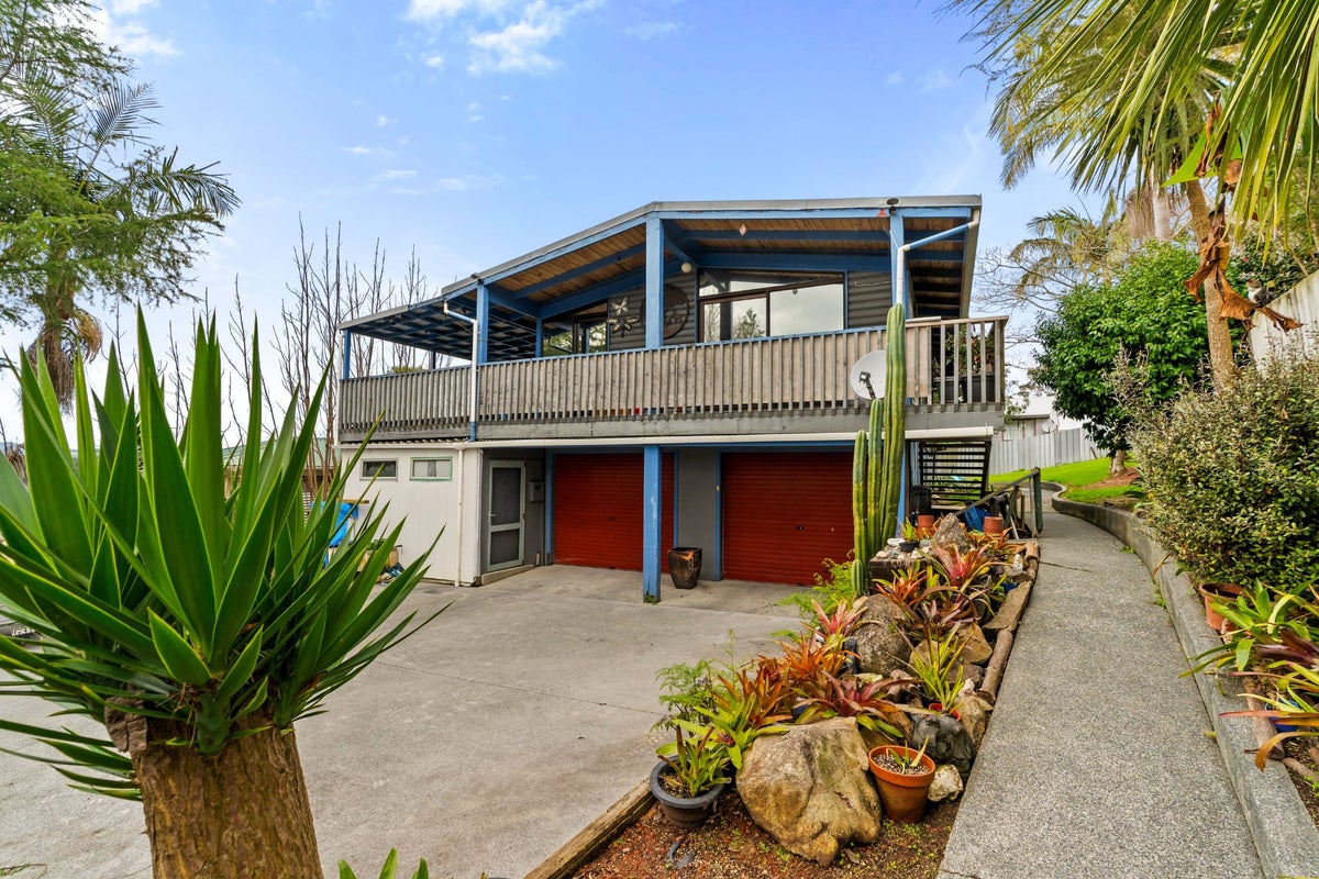 5 Ranger Place, Raumanga, Whangarei - Carousel 1