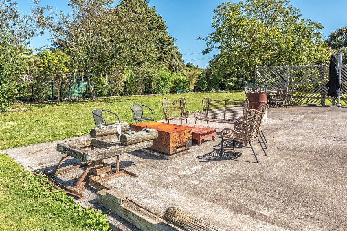 30 Flemington RD, Aramoho, Wanganui - Carousel 2
