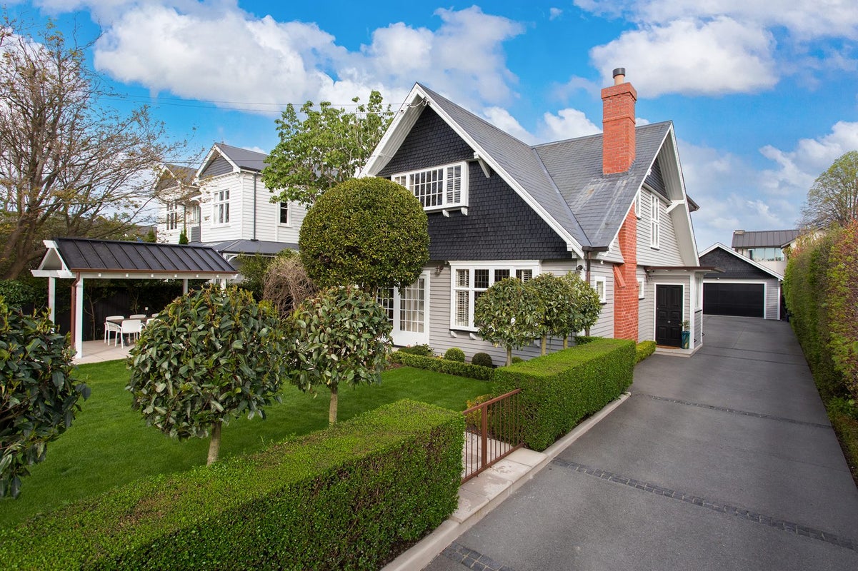 48 Knowles Street, St Albans, Christchurch - Carousel 1