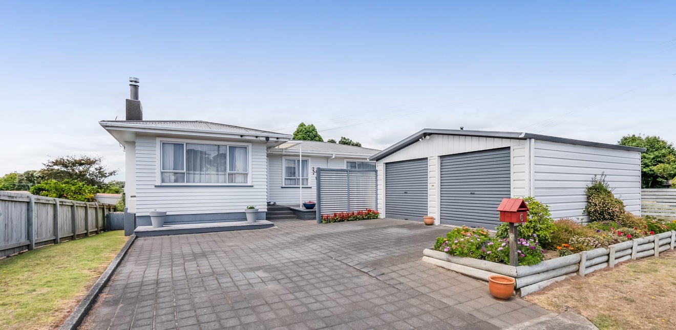 6 Kingsford Street, Bell Block, New Plymouth - Carousel 1