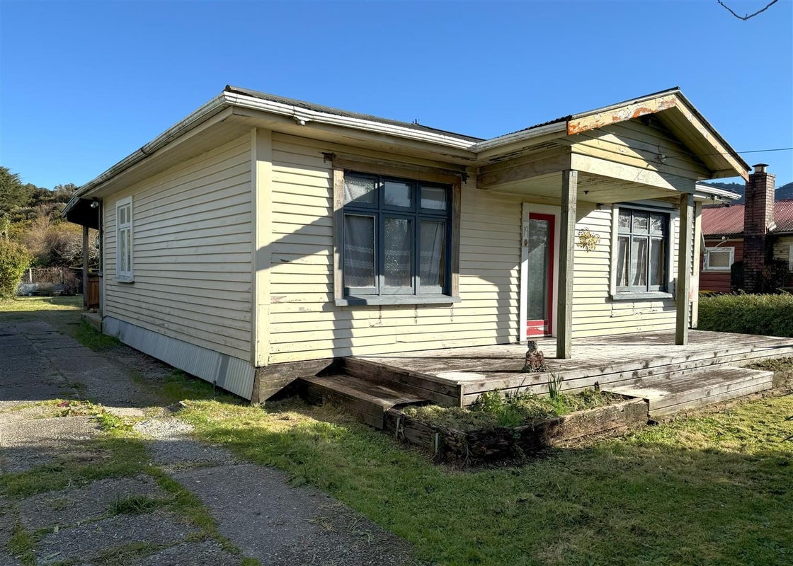 19 Inverness Street, Dunollie, Runanga - Carousel 2
