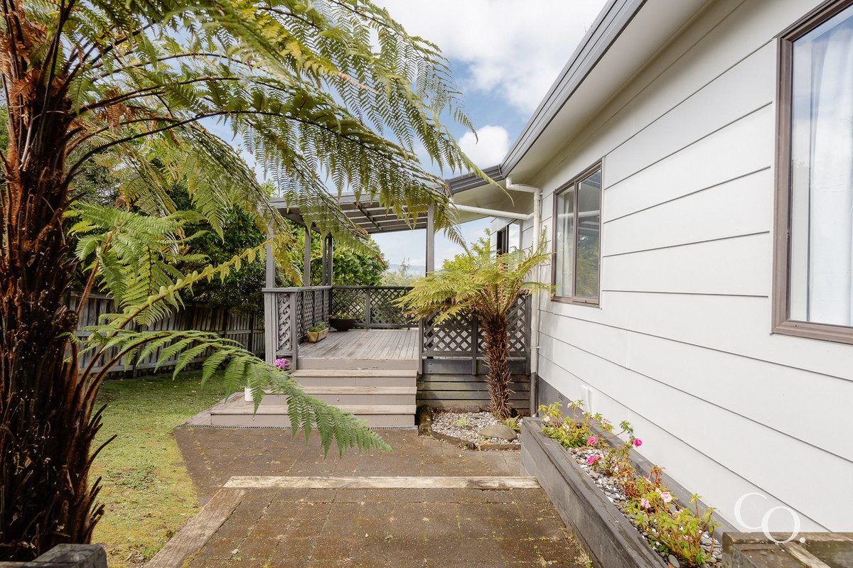 13C Bell Street, Judea, Tauranga - Carousel 23
