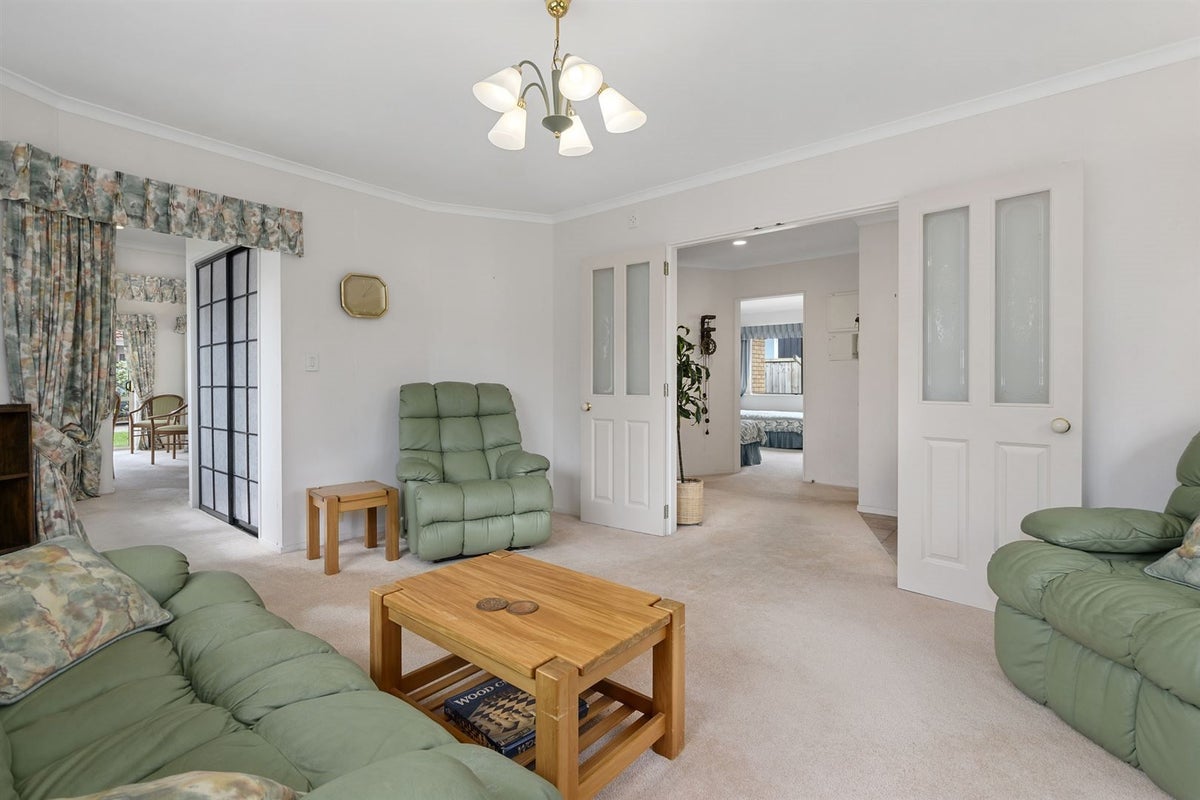 18 Ngahere Street, Otumoetai, Tauranga - Carousel 2