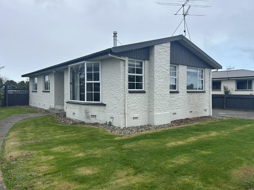 41 Moray Crescent, Grasmere, Invercargill - Carousel 2