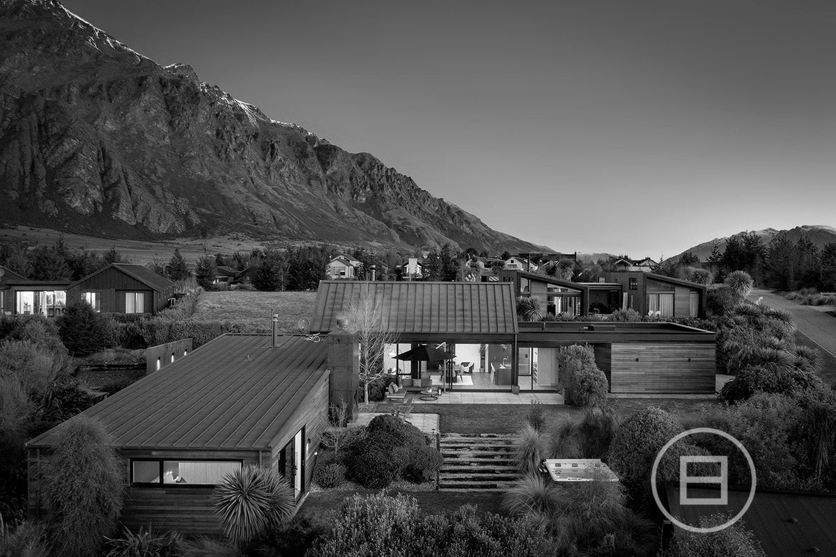 8 Big Valley Drive, Jacks Point, Queenstown-Lakes, Otago - Carousel 1