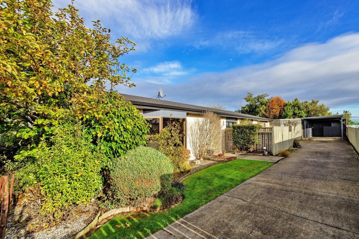 92 Gladstone Terrace, Gladstone, Invercargill - Carousel 2