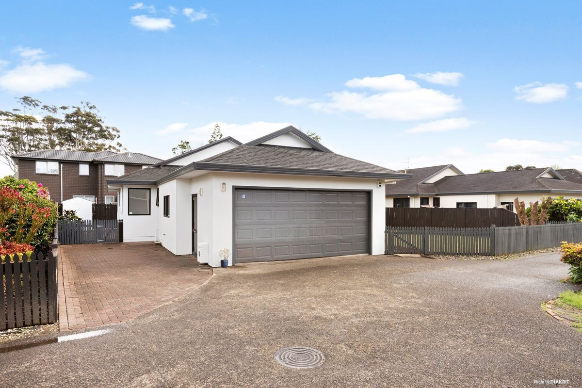 151 Avondale Road, Avondale, Auckland - Carousel 2