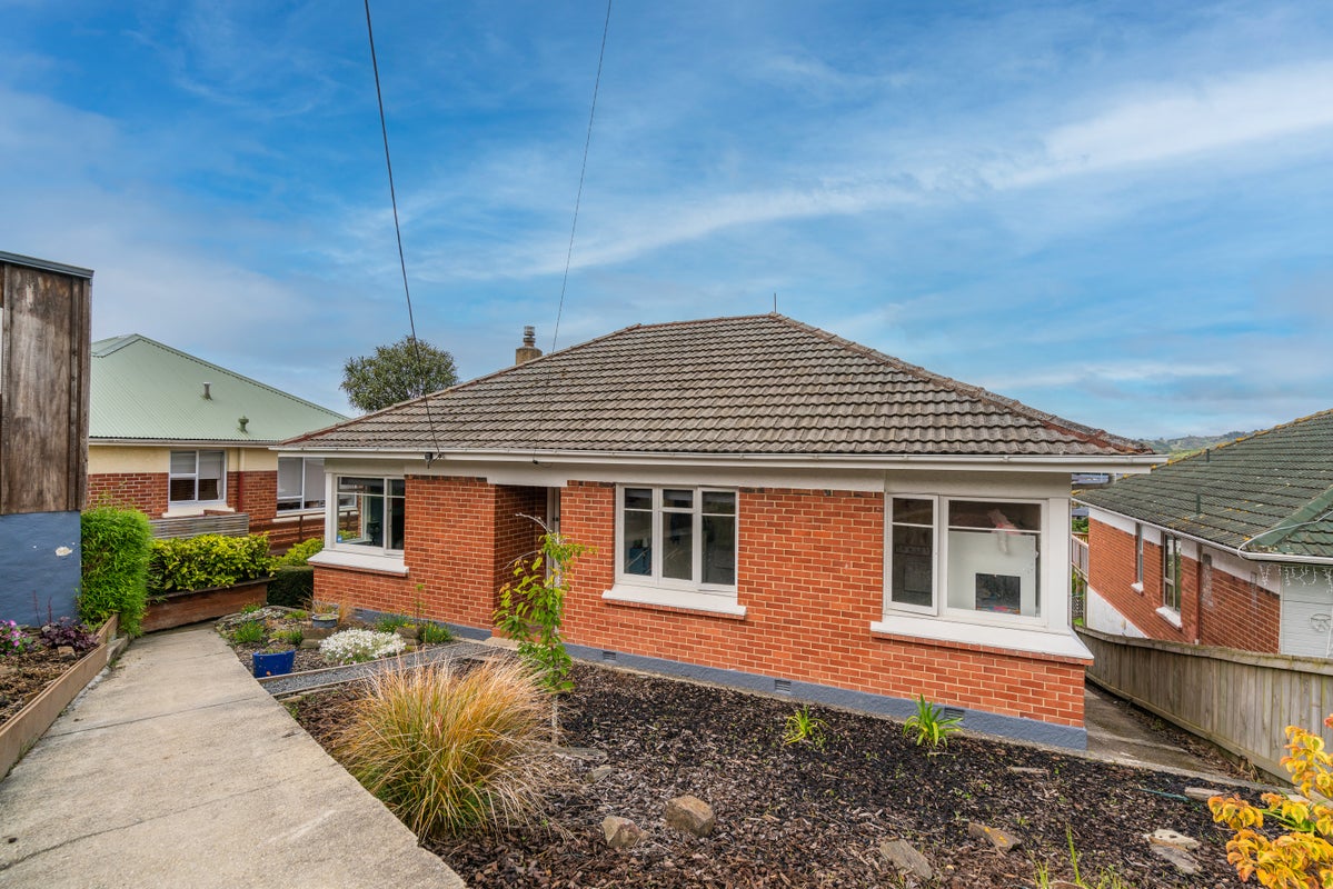 30 Alexander Street, Abbotsford, Dunedin - Carousel 1
