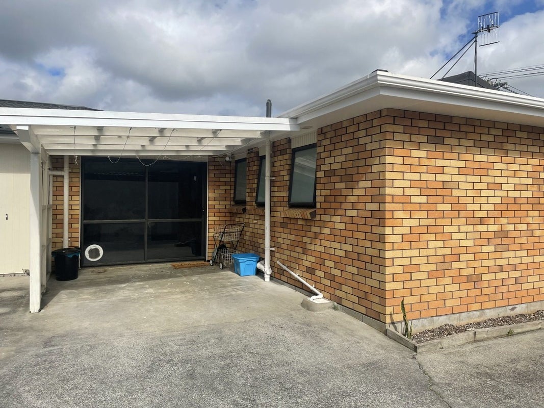 8 Lilian Street, Te Kamo, Whangarei - Carousel 2