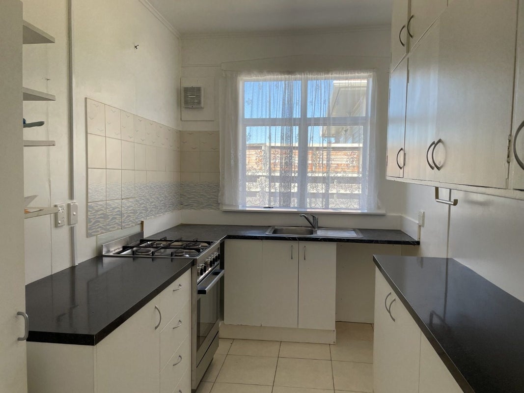 72 Miro Street, Miramar, Wellington - Carousel 1