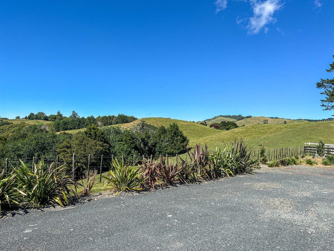 169 Torehape Road West, Kaihere, Ngatea - Carousel 50