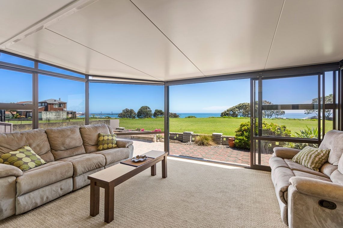 18A Birdwood Avenue, Moturoa, New Plymouth - Carousel 2