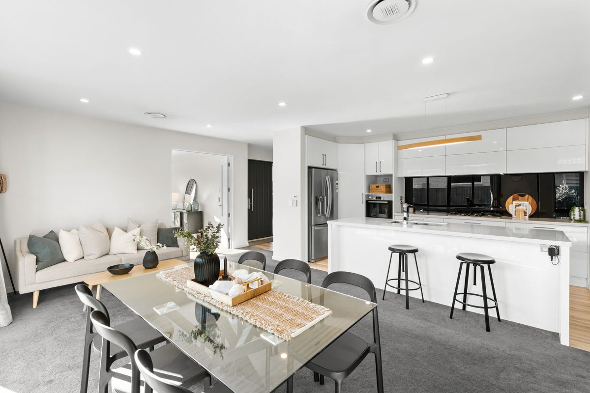 20 Bofors Close, Wigram, Christchurch - Carousel 2