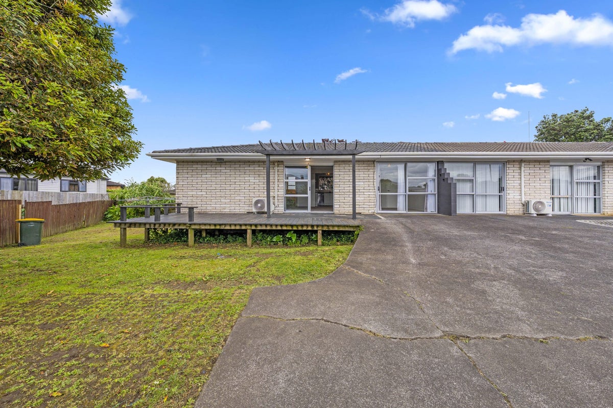 3/10 Gordon Road, Papatoetoe, Manukau City, Auckland - Carousel 1