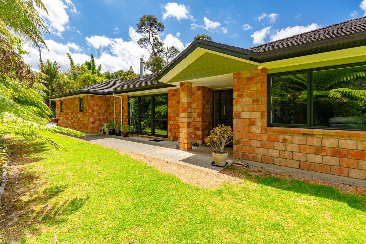 7D Kitewaho Road, Swanson, Auckland - Carousel 2