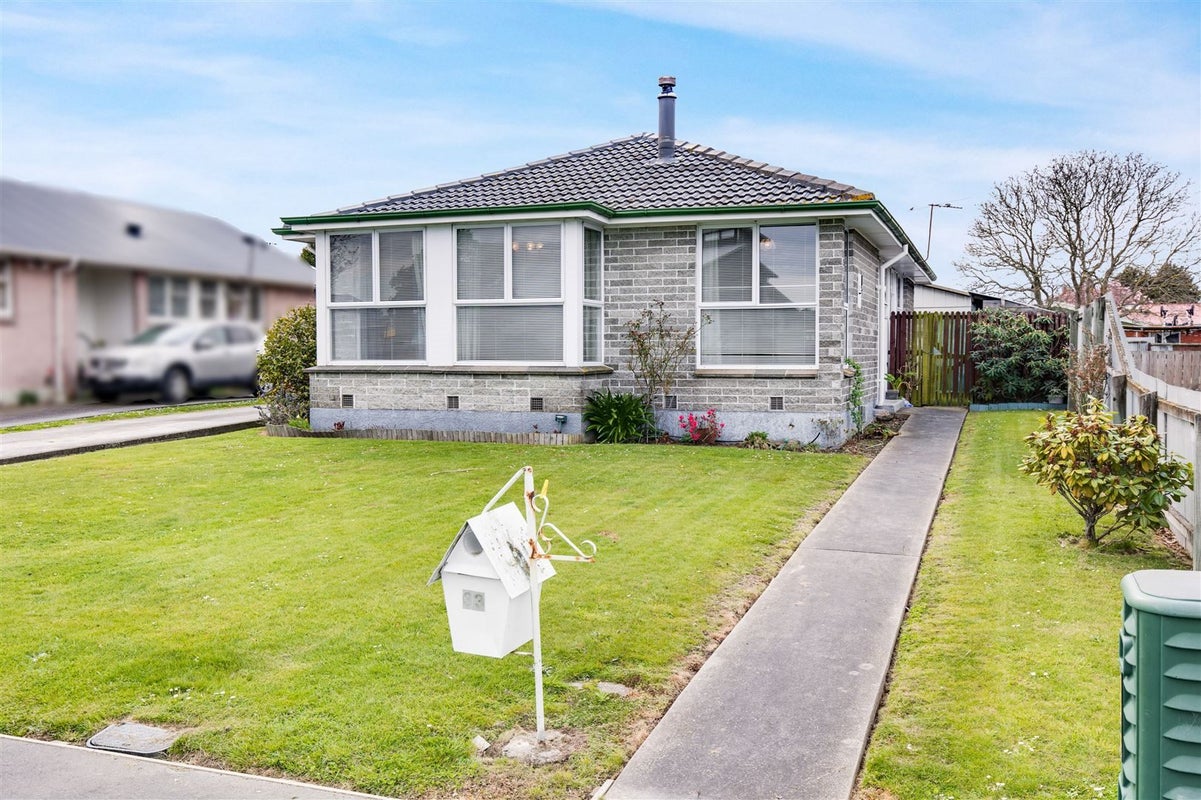 33 Rowley Avenue, Hoon Hay, Christchurch - Carousel 1