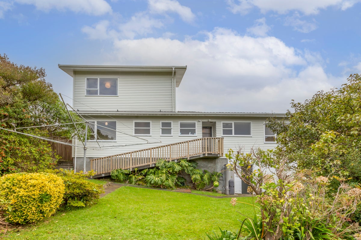 21 The Anchorage, Whitby, Porirua - Carousel 22