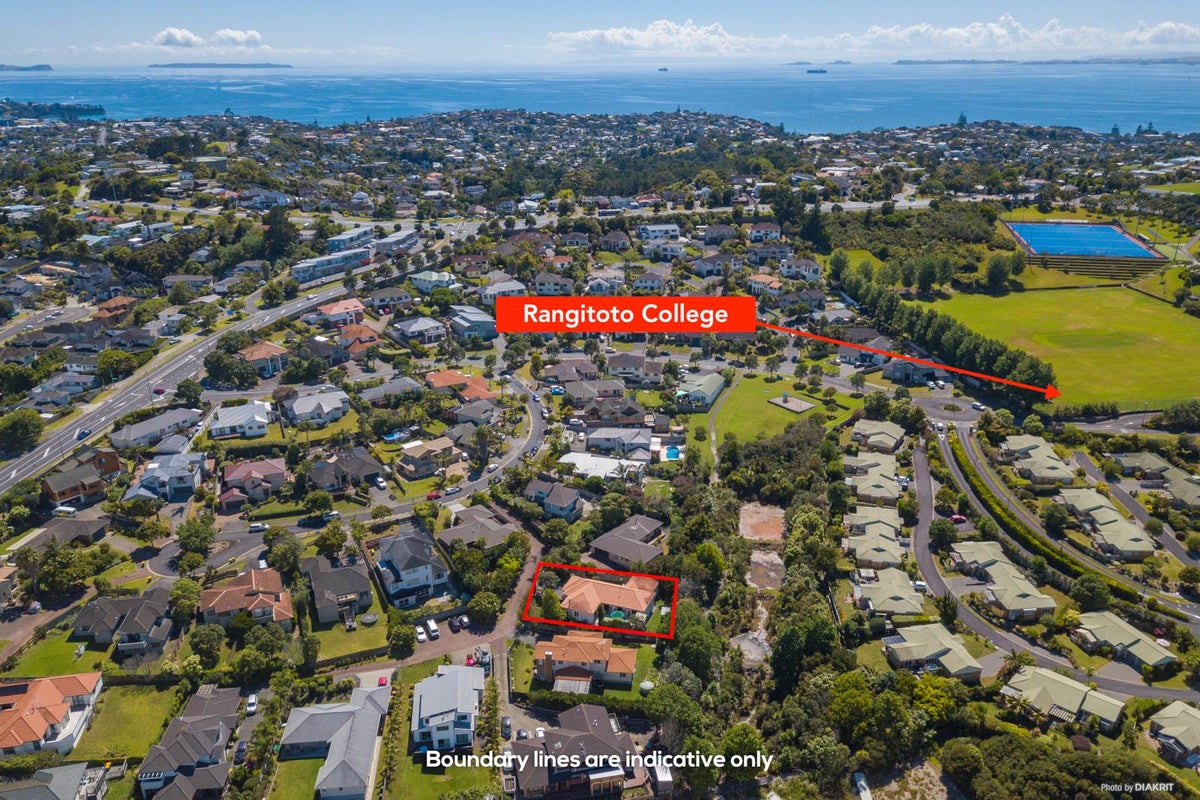 14A Baulcomb Parade, Windsor Park, Auckland - Carousel 2