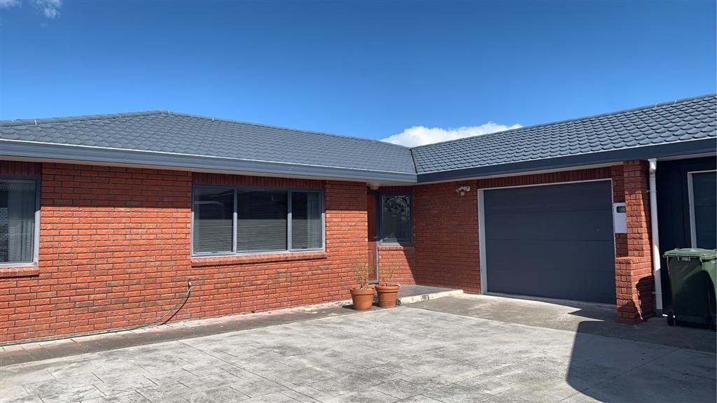 169 Taradale Road, Pirimai, Napier - Carousel 1