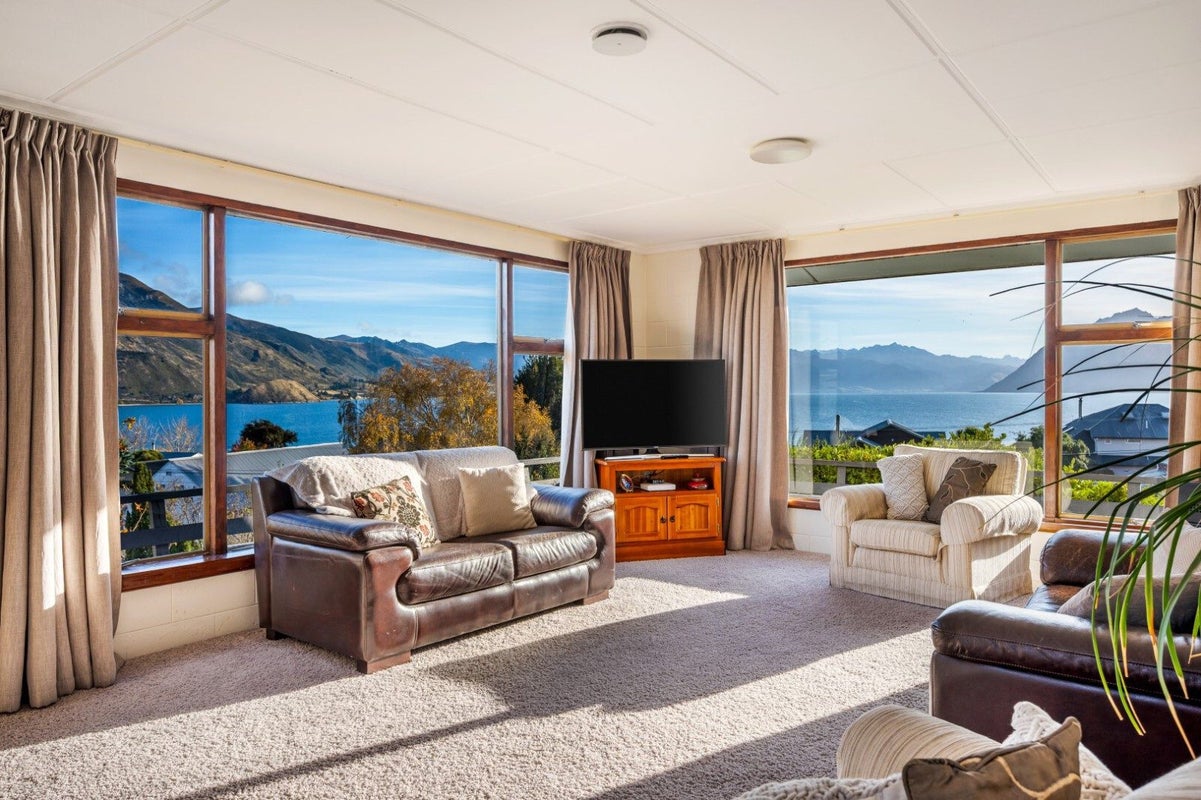 95 Lakeview Terrace, Lake Hawea - Carousel 1