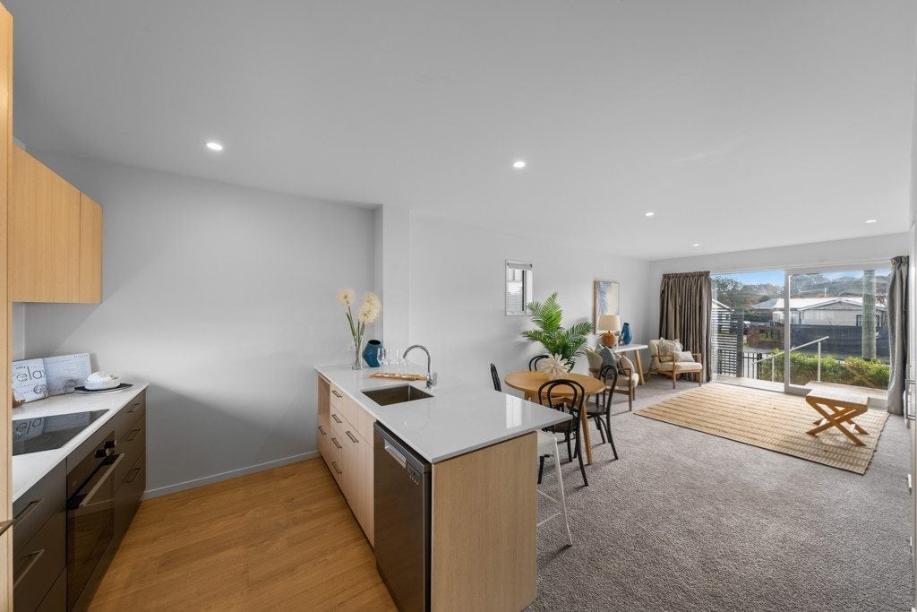 10 Sunshine Lane, New Brighton, Christchurch - Carousel 2