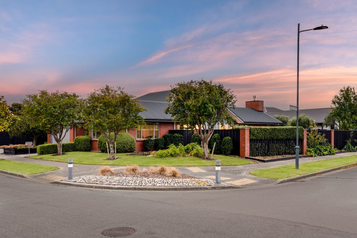 49 Sioux Avenue, Wigram, Christchurch - Carousel 26