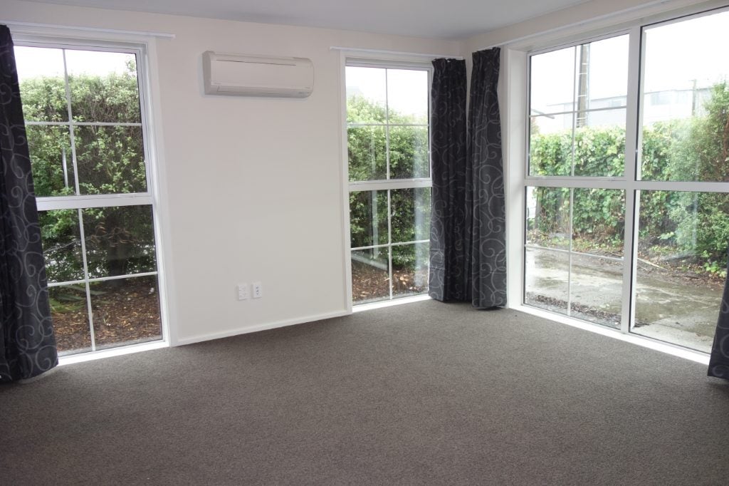 1/452 Barbadoes Street, Edgeware, Christchurch - Carousel 2